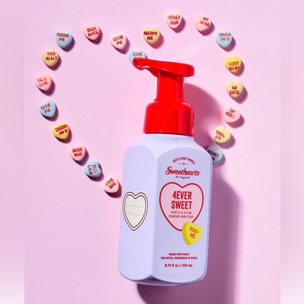 Price FIRM New Bath & Body Works 4Ever Sweet Hand Soap